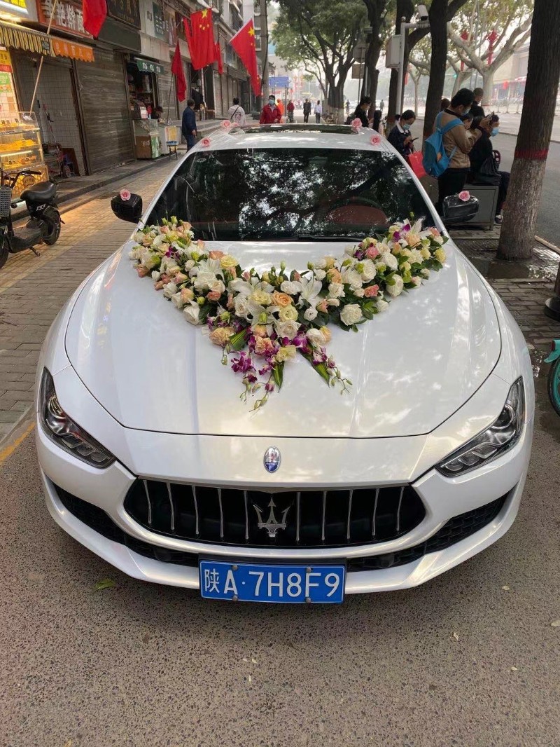 西安曲江新区兰博基尼婚车车队
