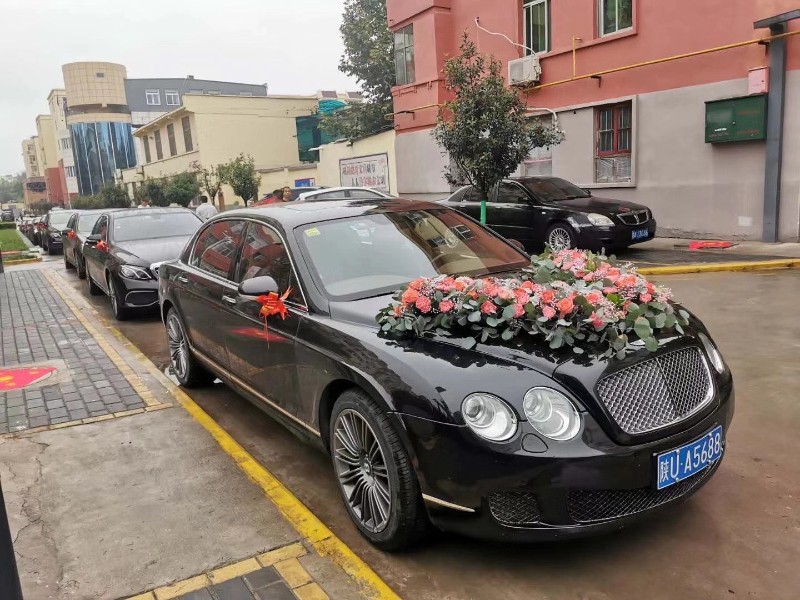 西安莲湖公司集婚庆礼仪租车