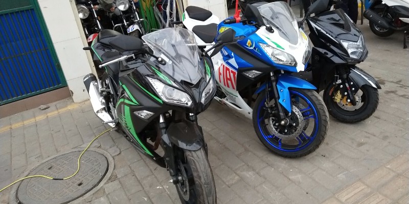 公路赛机车,当月骑走下个月再给三五百元