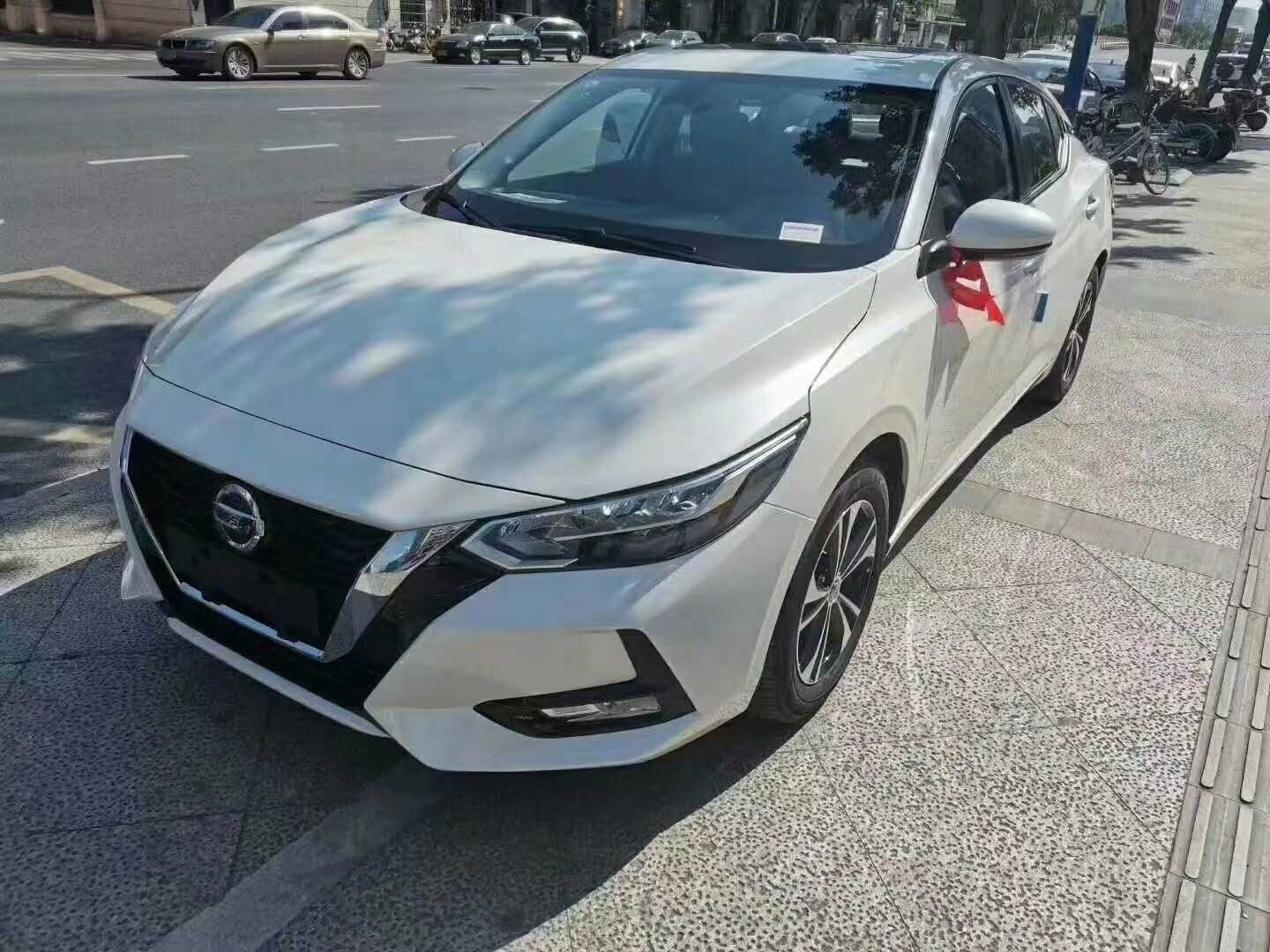 二手日产 轩逸 现车 低首付分期提