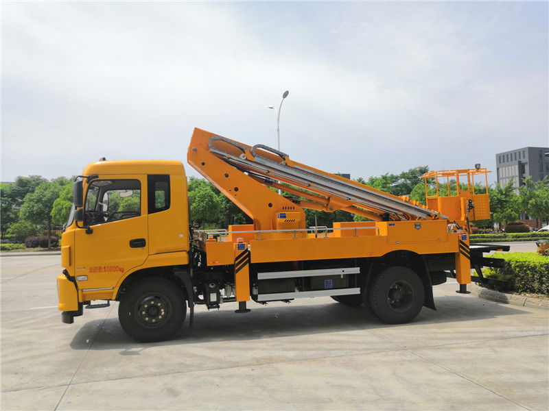 山东28米蓝牌高空作业车 钱一辆