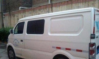 加宽快捷货运面包车，居民搬家，市内拉货，全市疯跑