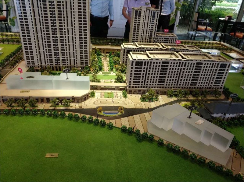 地铁口,独立门面,单价1.8万 年9%收益,即买即网签 地铁口,独立门面,单价1.8万 年9%收益,即买即网签