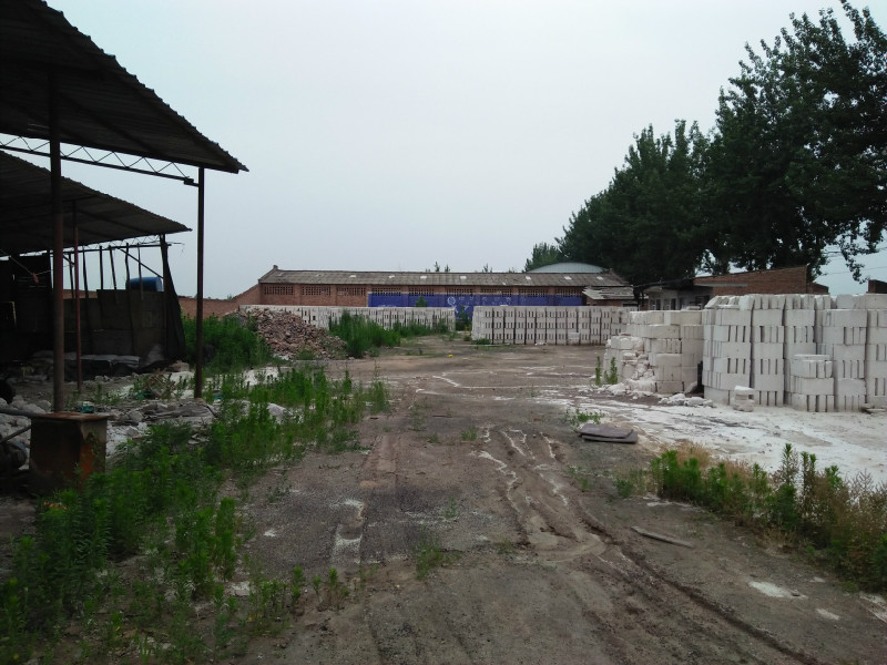 户县大王镇,九亩场地厂房出租,可分割