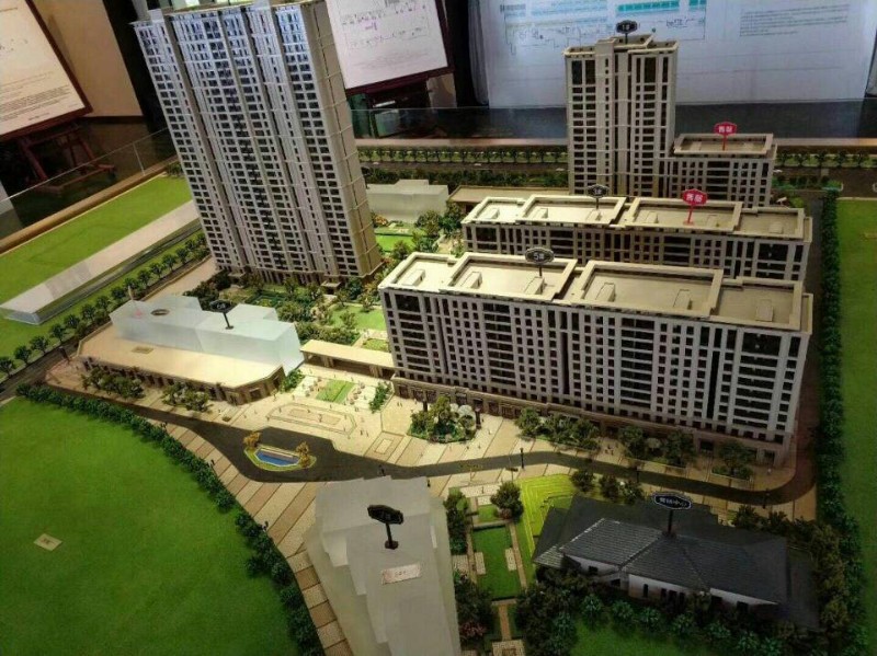 西高新,临街旺铺,地铁口,五证齐全,可立马网签 西高新,临街旺铺,地铁口,五证齐全,可立马网签